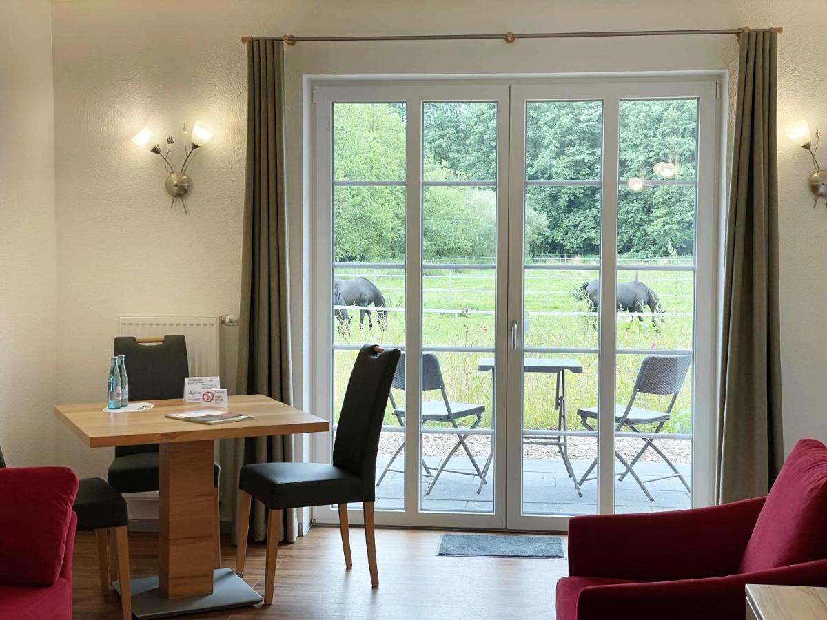 Hotel Traumzeithof Eschede Экстерьер фото